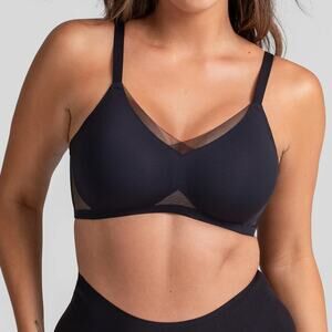 Honeylove CrossOver Bra in Runway Size 2X+